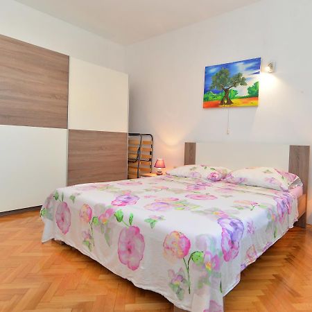 Apartments Gracijano 1724 Ližnjan المظهر الخارجي الصورة