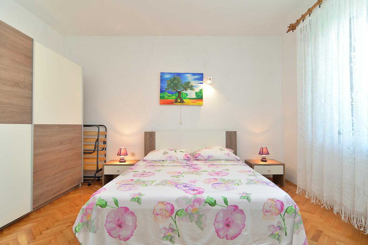 Apartments Gracijano 1724 Ližnjan المظهر الخارجي الصورة