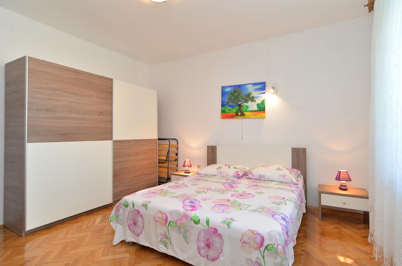 Apartments Gracijano 1724 Ližnjan المظهر الخارجي الصورة