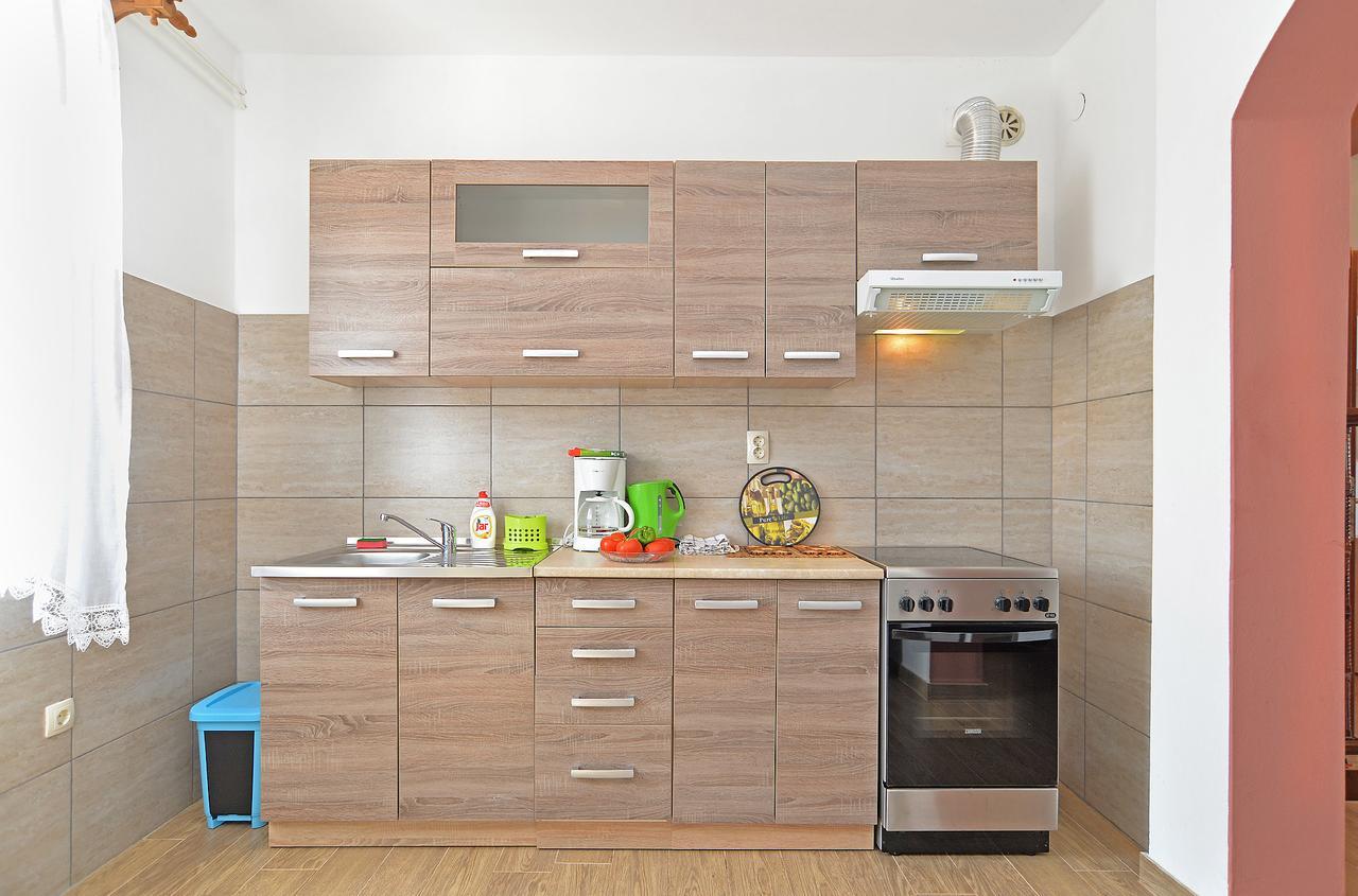 Apartments Gracijano 1724 Ližnjan المظهر الخارجي الصورة