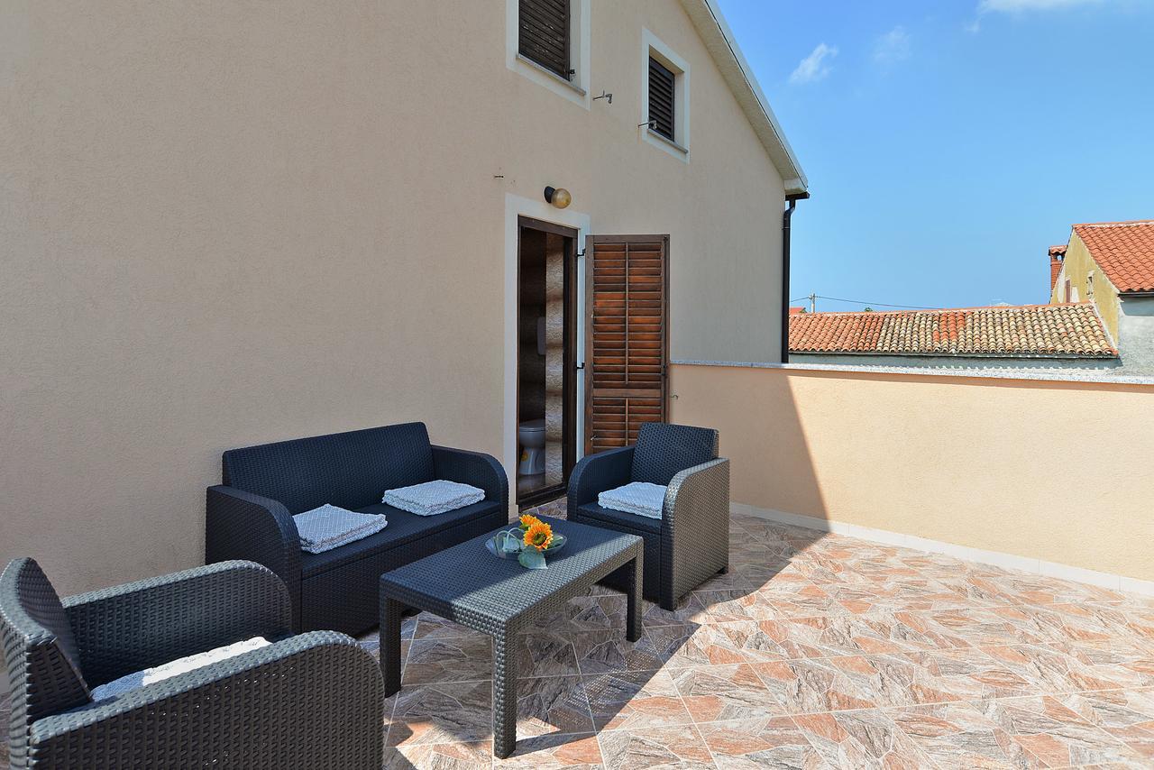 Apartments Gracijano 1724 Ližnjan المظهر الخارجي الصورة