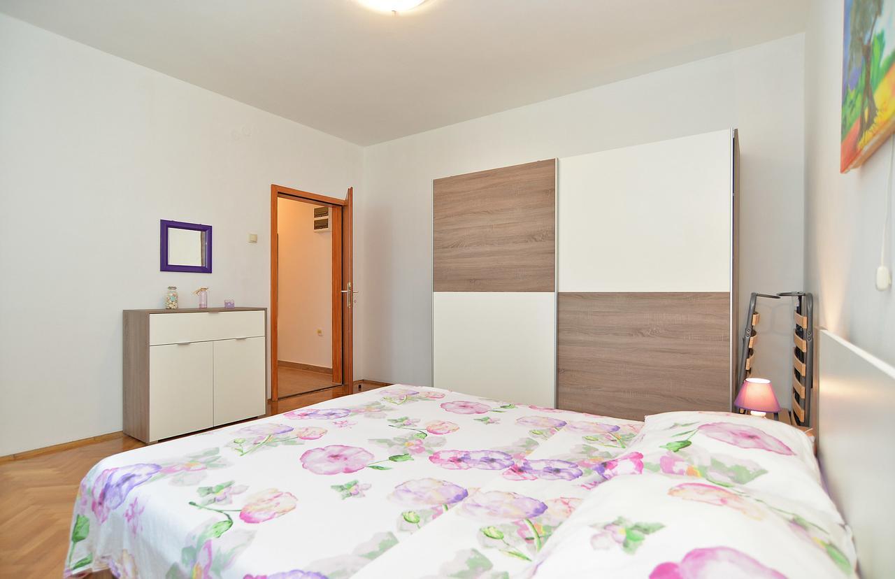 Apartments Gracijano 1724 Ližnjan المظهر الخارجي الصورة